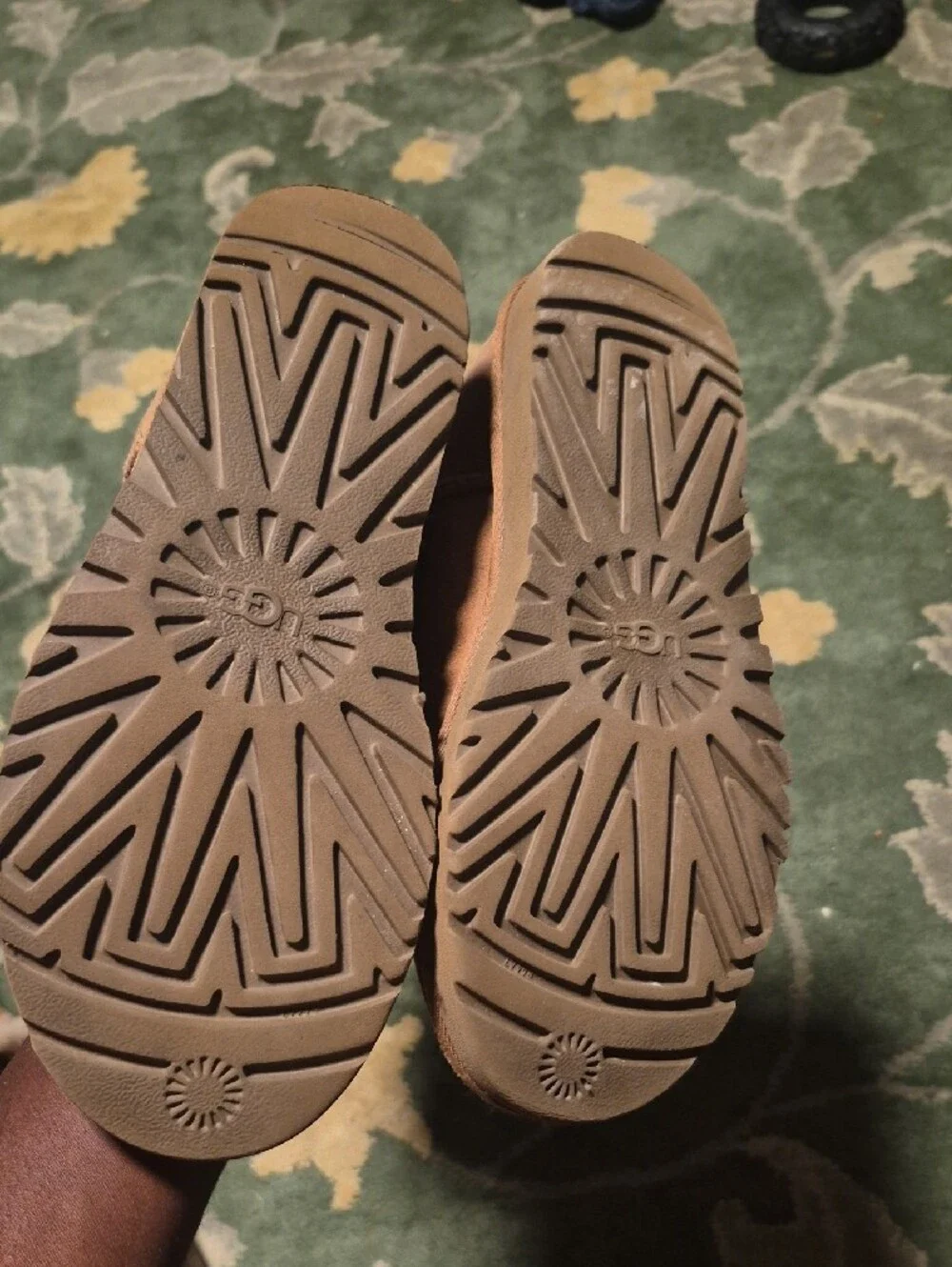 UGG Chestnut Short Classic Shearling Winter Boots